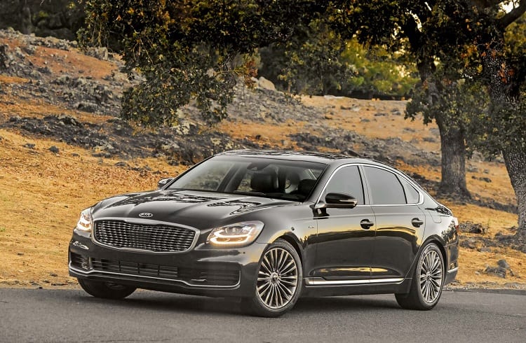 #3 Kia K900 (2019)