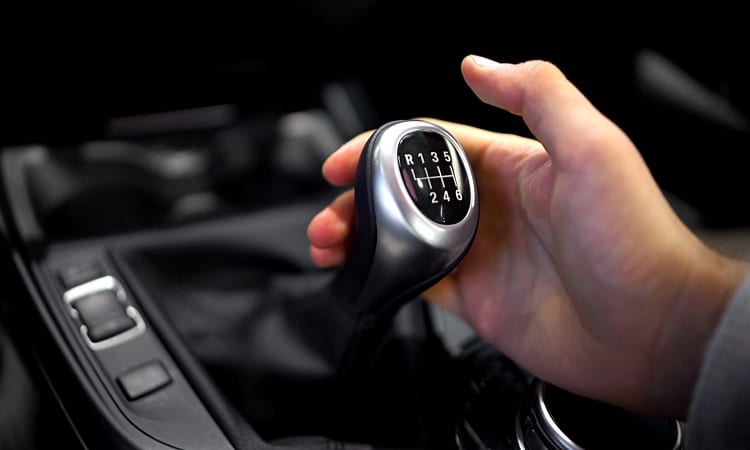 Are there luxury cars with a manual transmission?